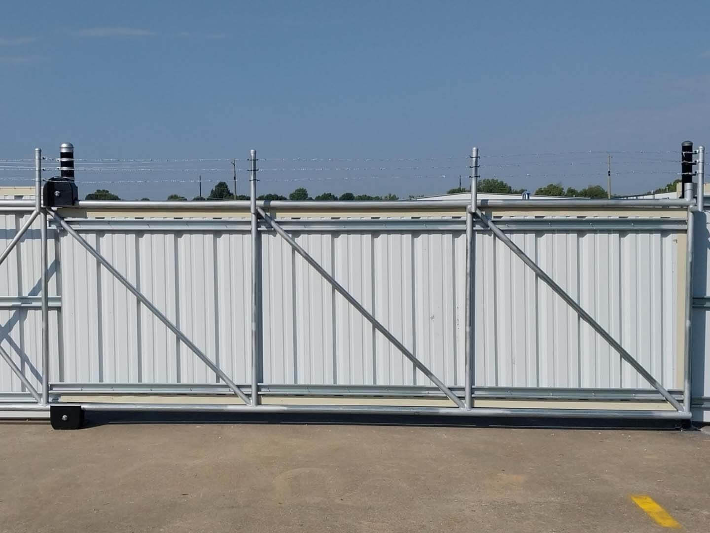 Commercial gate installation Northwest Arkansas