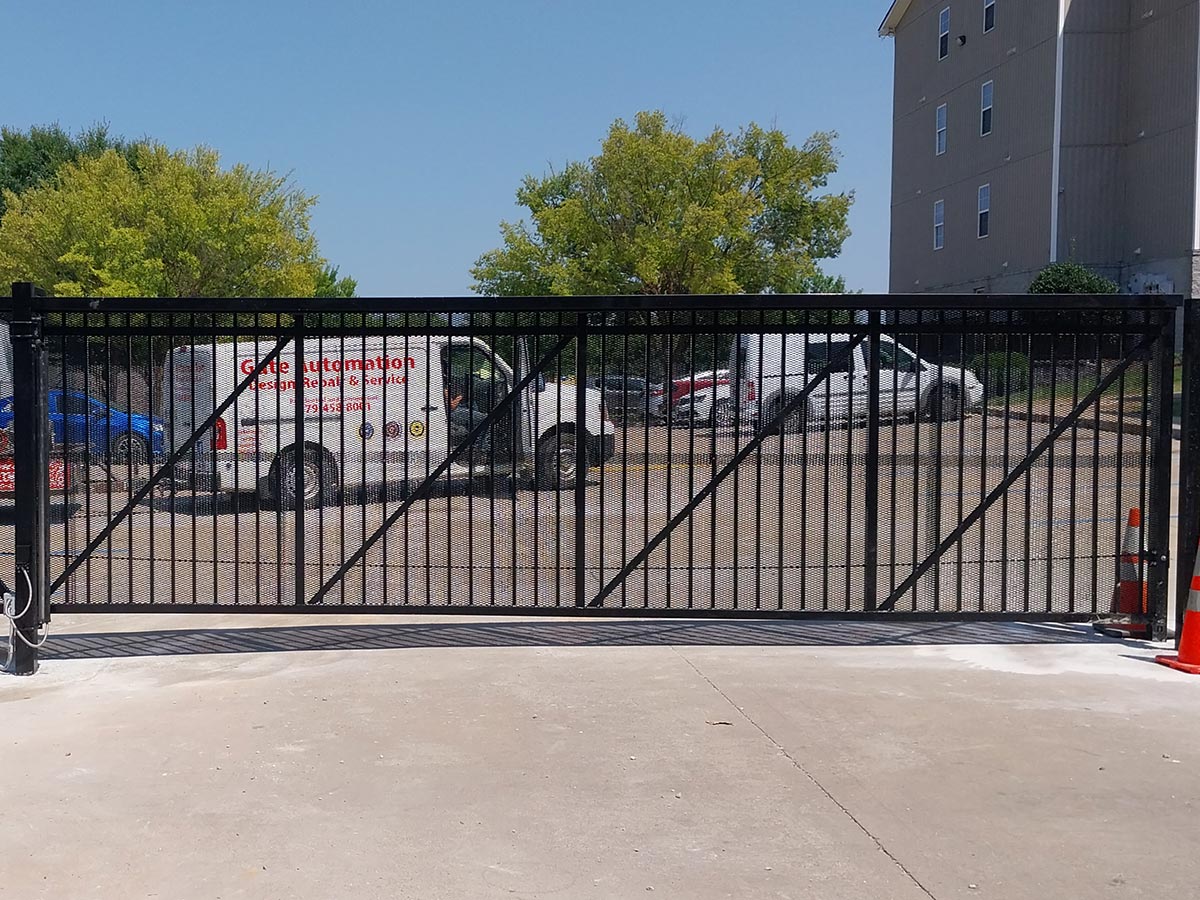 Gate and fence installation in Springdale Arkansas