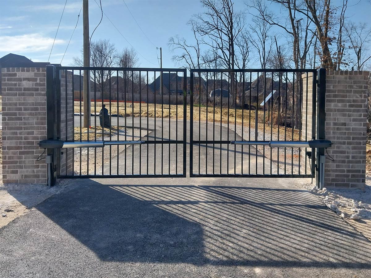 Gate fence installation NWA